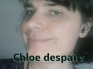 Chloe_despairs