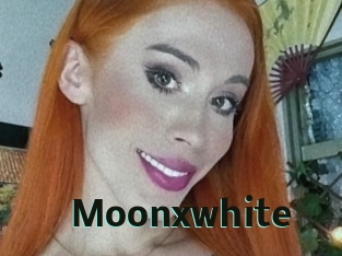 Moonxwhite